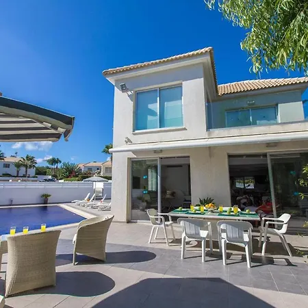 Hibiscus Villa *